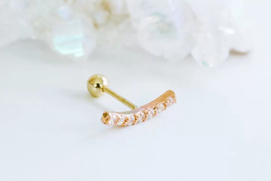 14k Gold Curved Cubic Stick Barbell Ear Stud Piercing