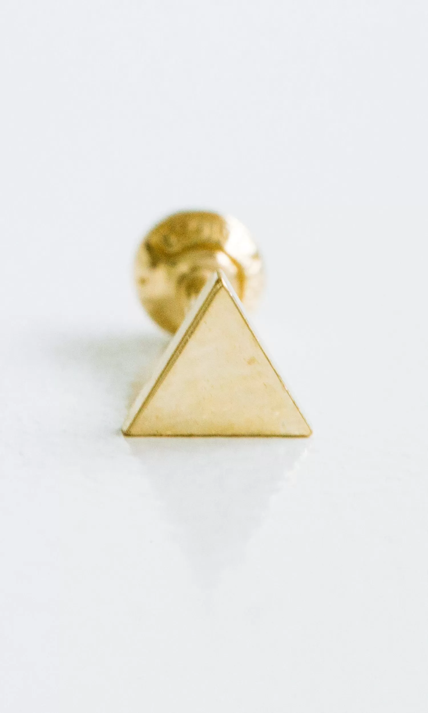 14k Gold Triangle Pendant Barbell Ear Stud Piercing