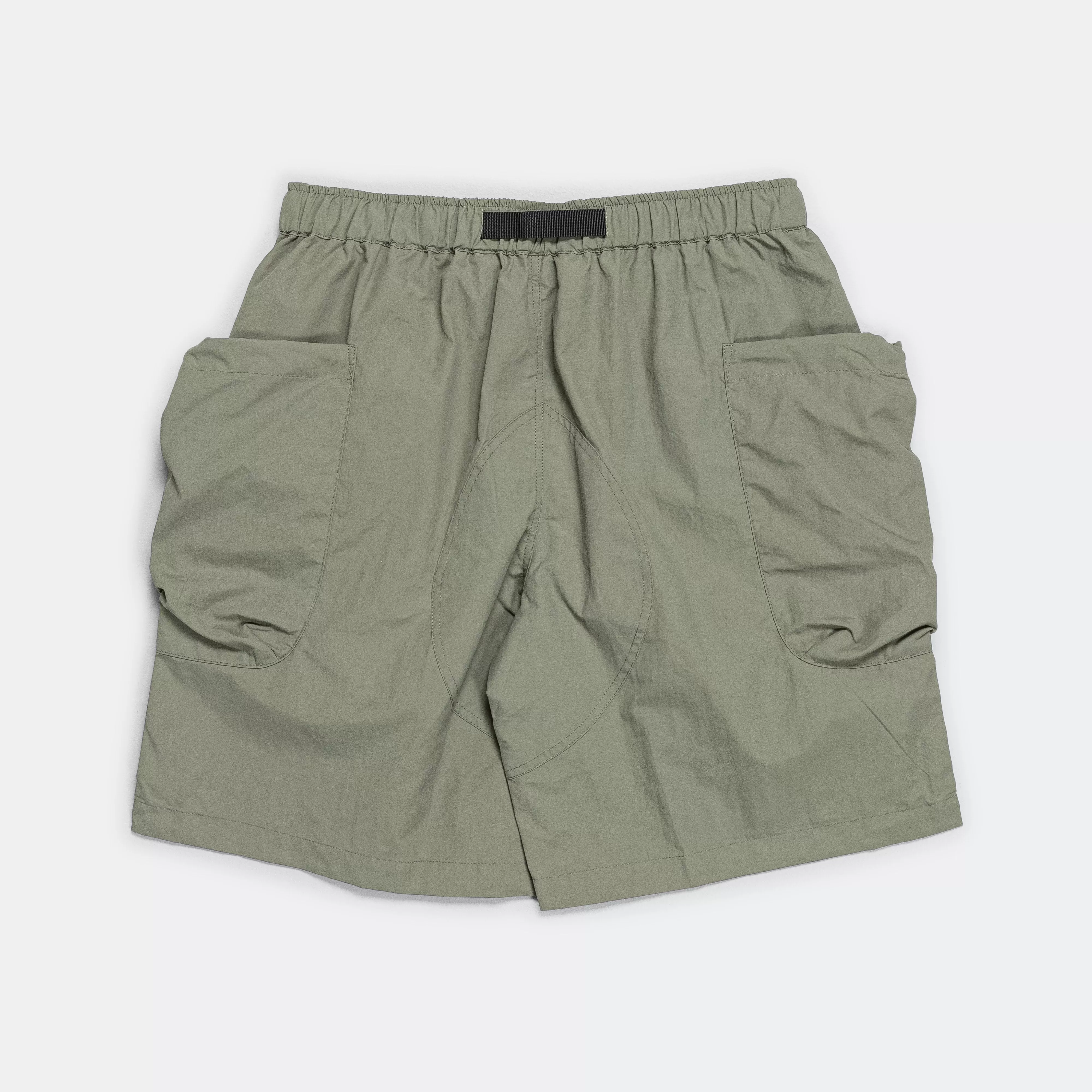 3D Pocketed Belted Shorts - Olive