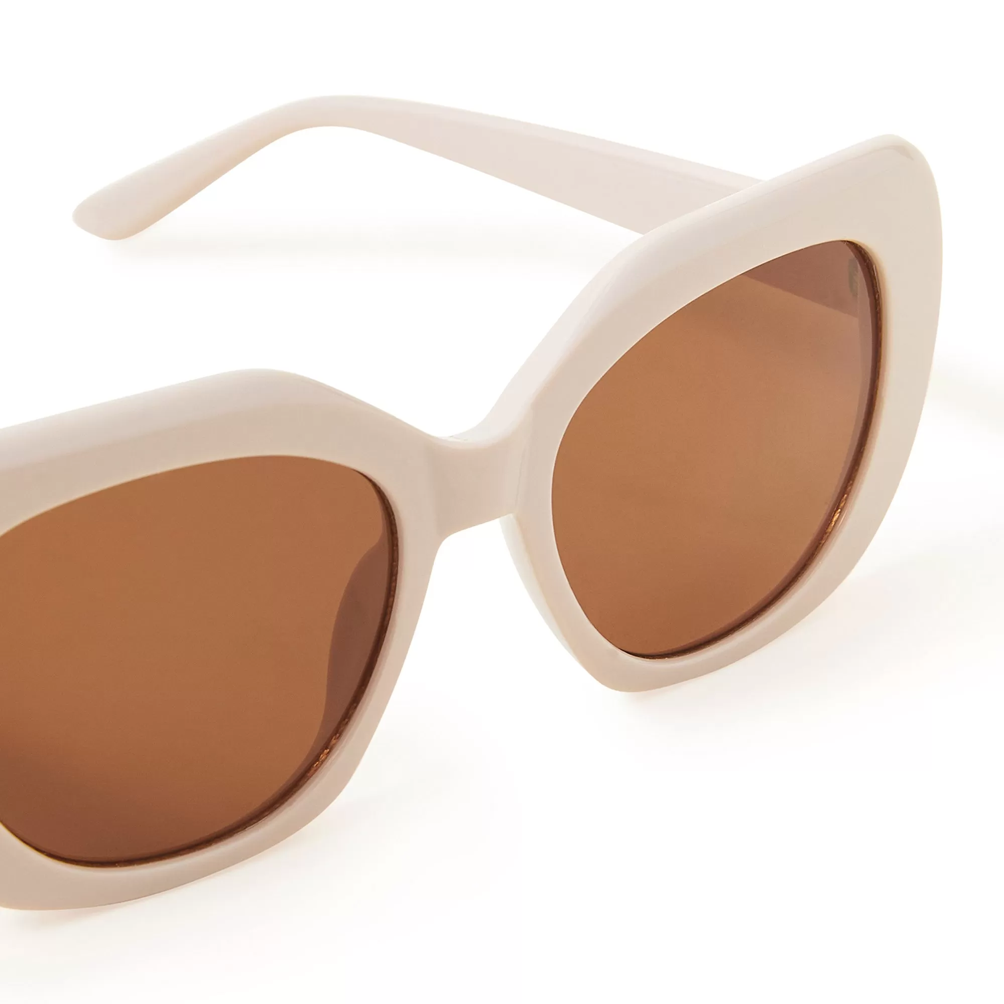 Accessorize London Women's Oversized Soft Cateye Sunglasses