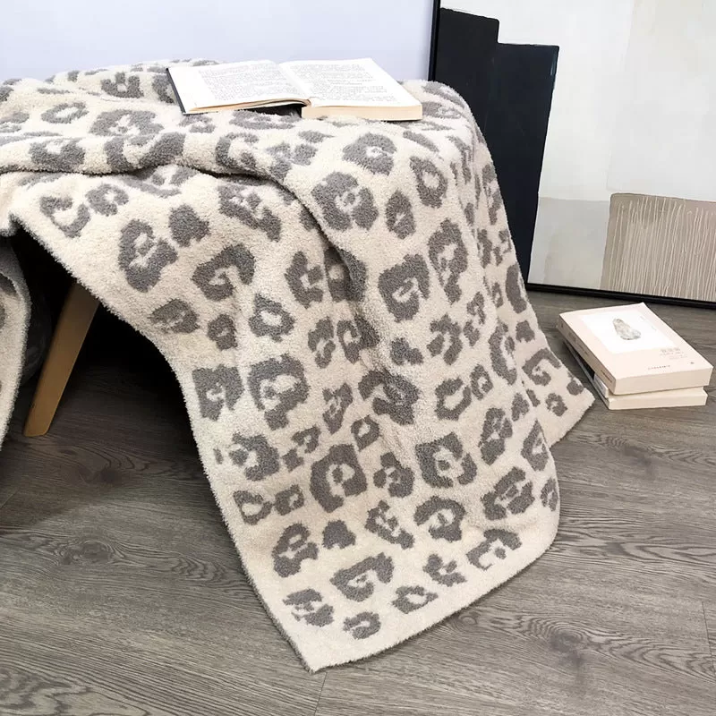 Baby Leopard Print Suede Jacquard Knitted Blanket