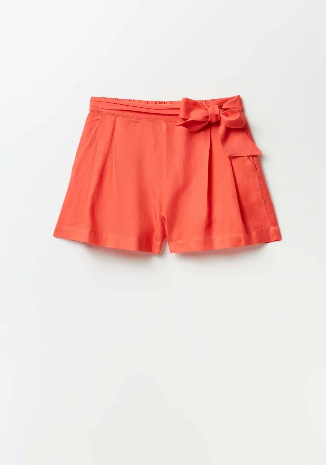 Belted tencel shorts