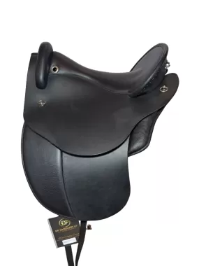 DP Saddlery Quantum with Dressage Flap 7286