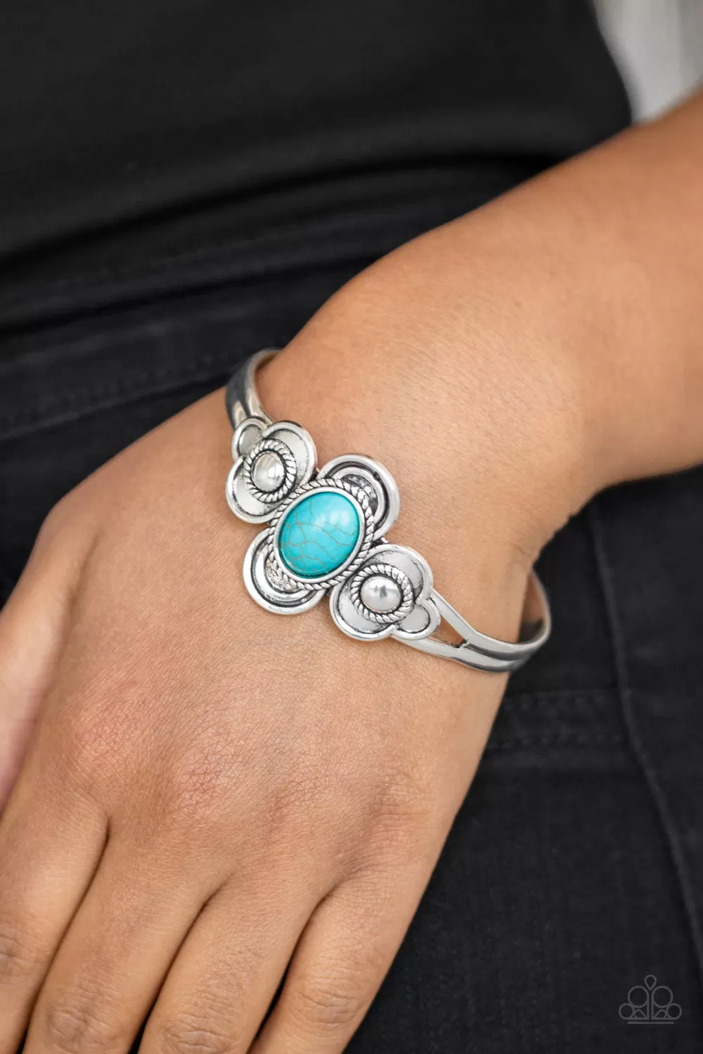 Dream COWGIRL -Blue Bracelet