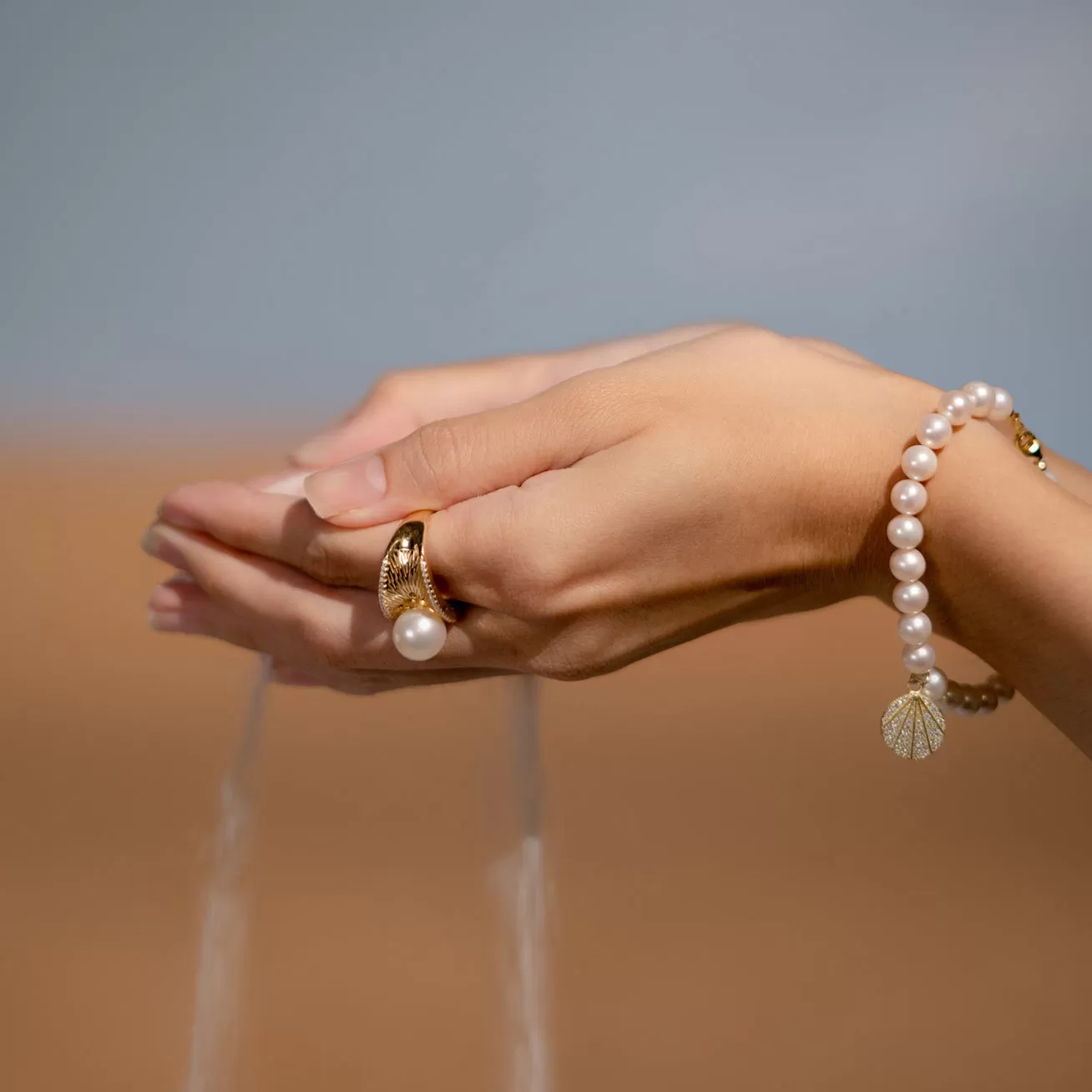 Elegant Freshwater Pearl Bracelet WB00044