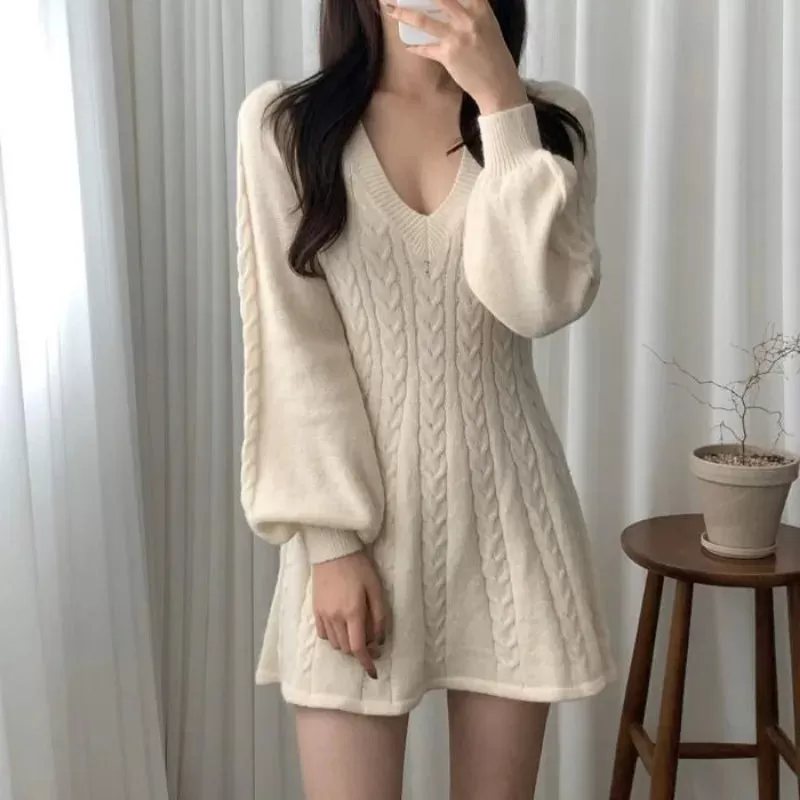 Elegant Knitted Mini Dress