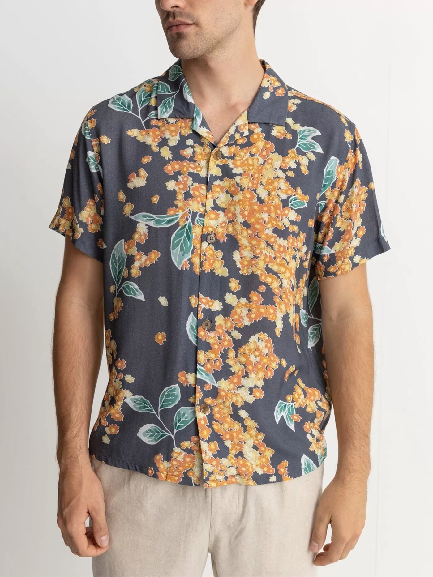 Isle Floral Cuban Short Sleeve Buttondown Shirt