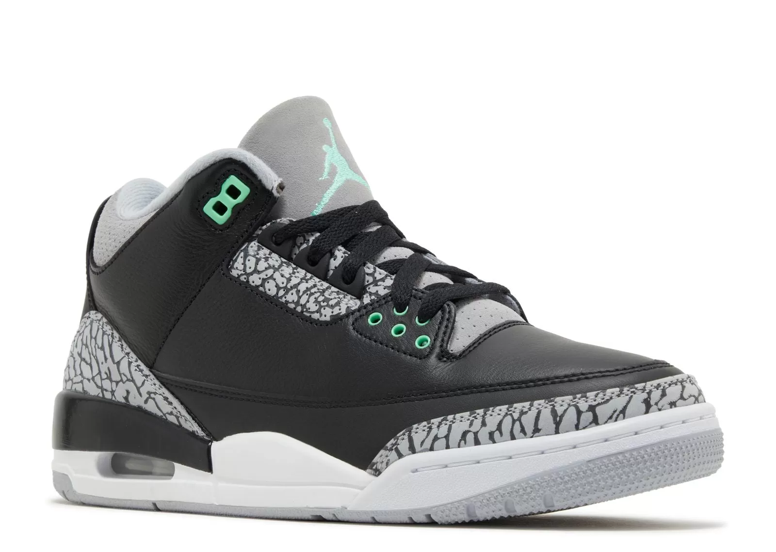 Jordan Retro 3’s Green Glow Men