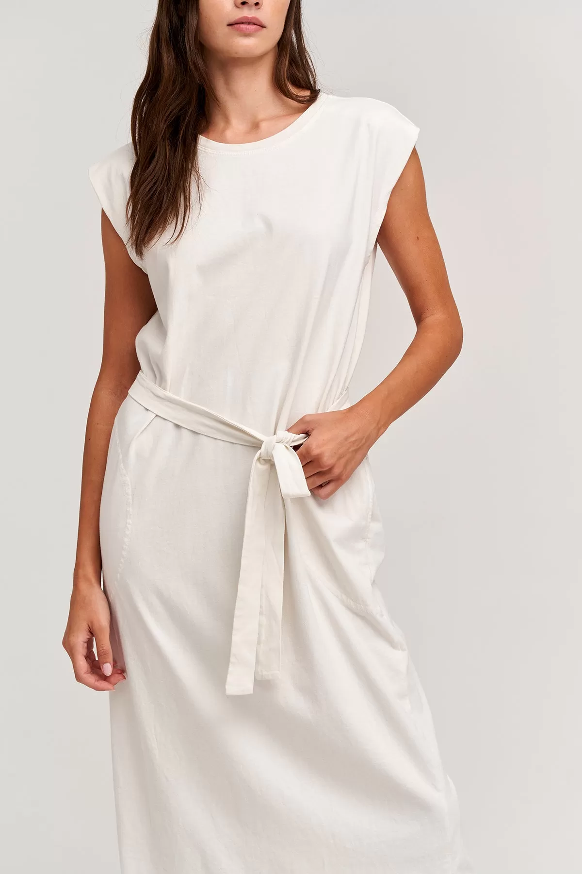 KENNY SLEEVELESS DRESS