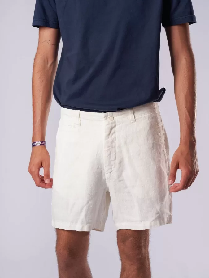 LA PAZ Maciel Off-White Linen Shorts