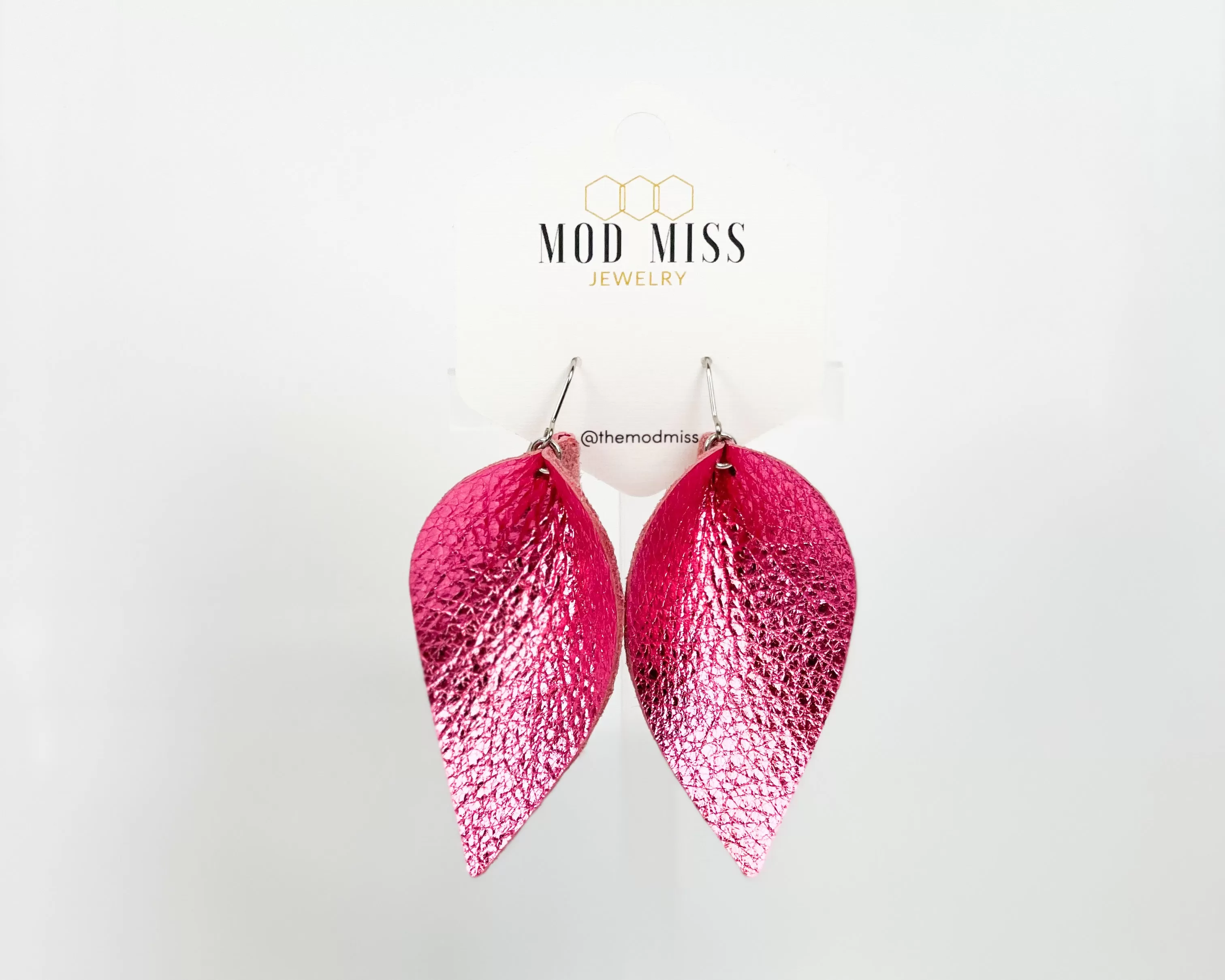 Leather Petal Earring Metallic Hot Pink