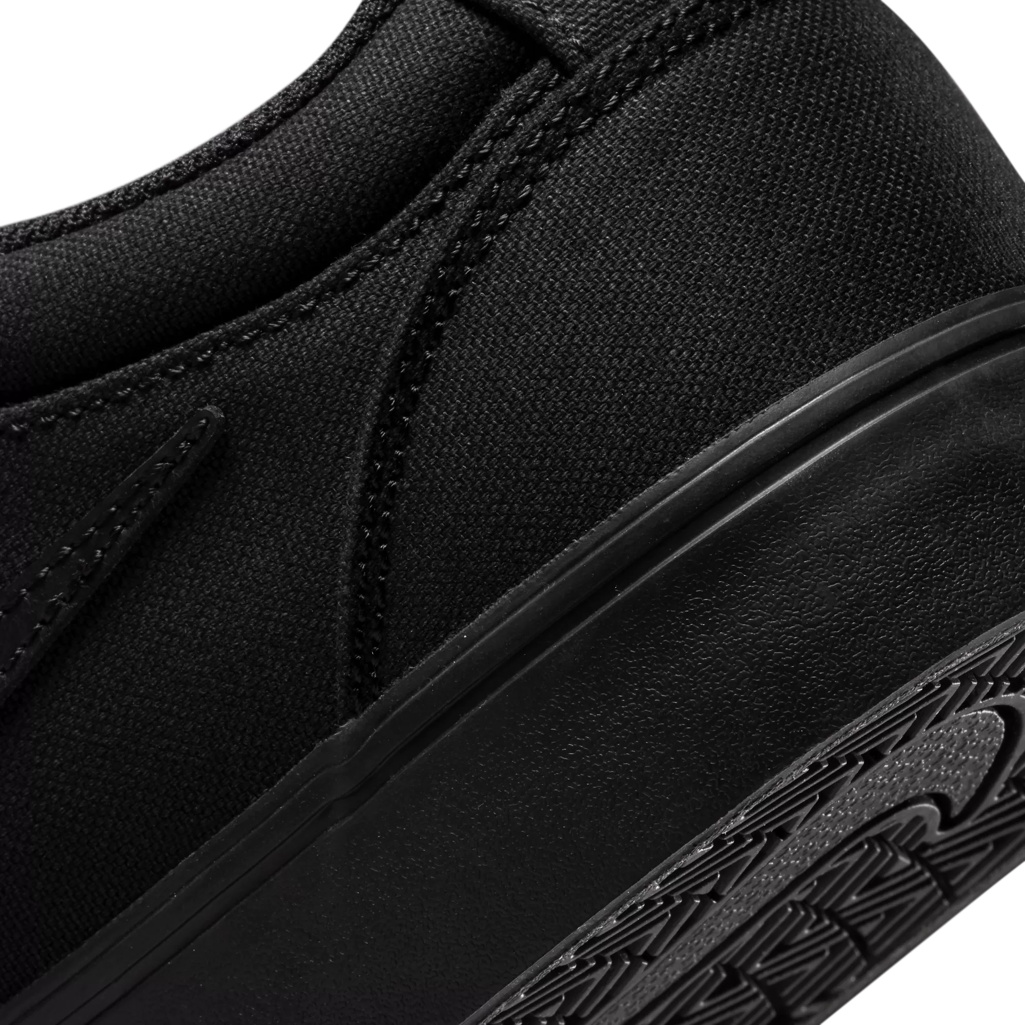 Nike SB Chron 2 Canvas Black/Black/Black