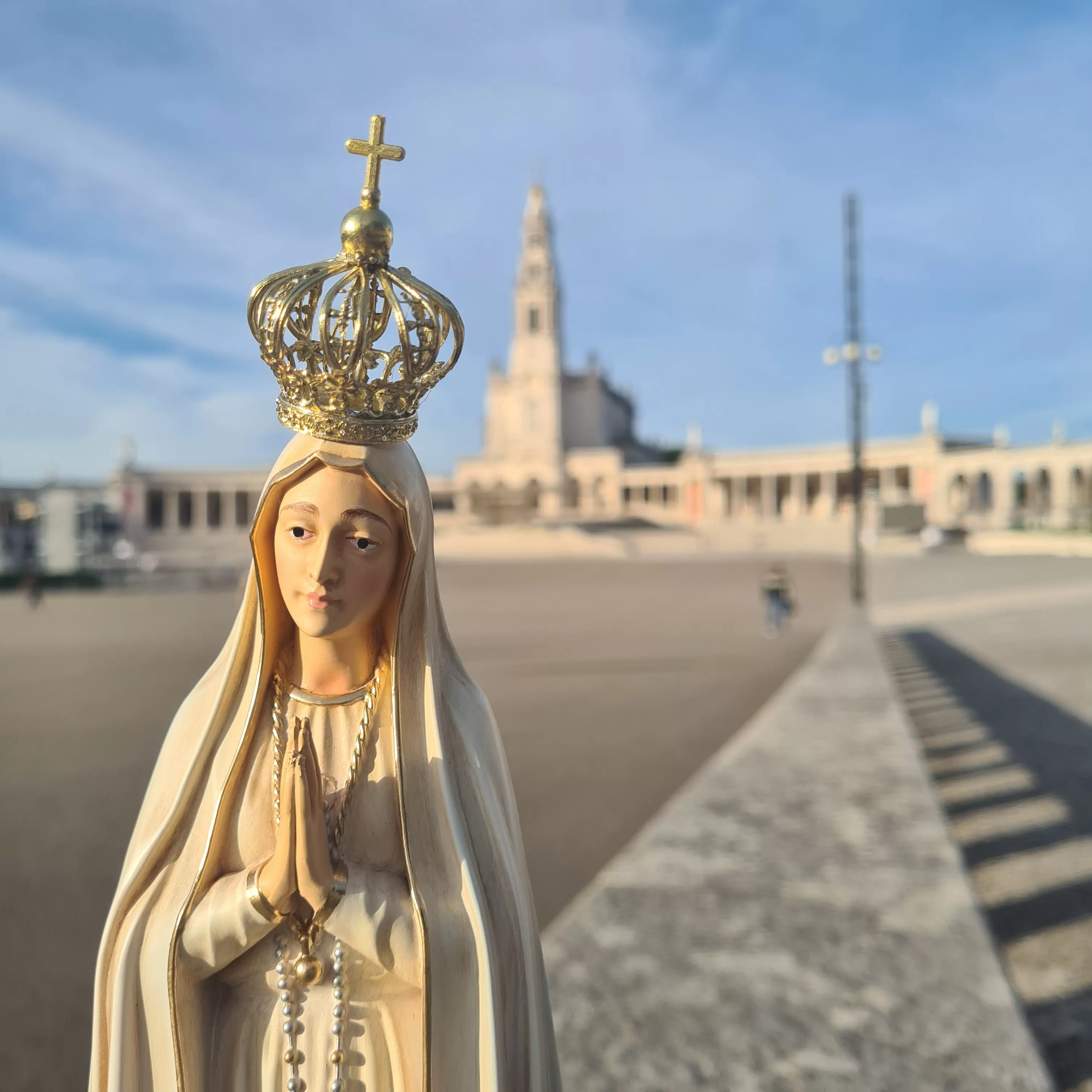 Pilgrim Our Lady of Fatima [Special Edition]