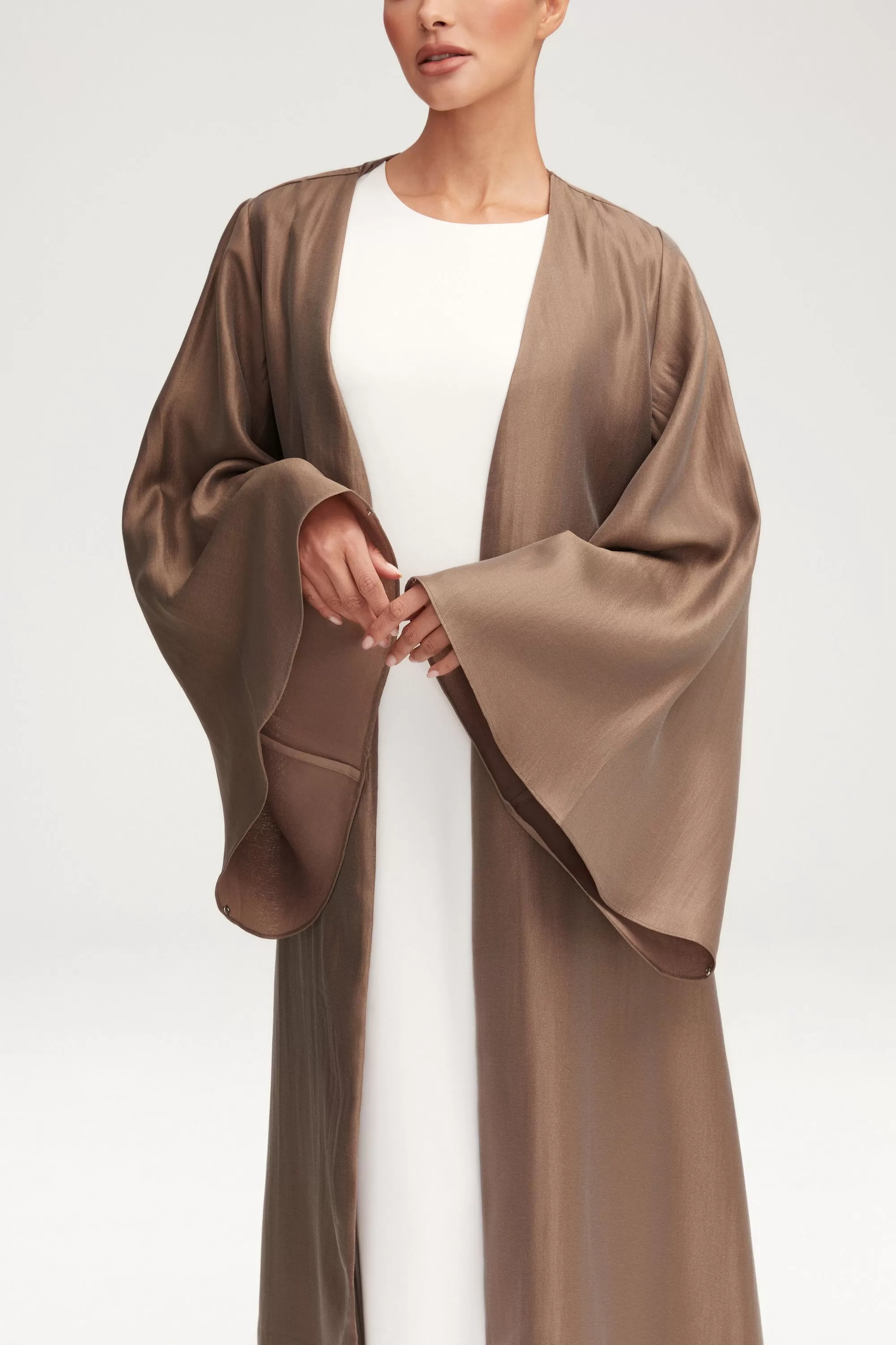 Seema Flare Sleeve Open Abaya - Taupe